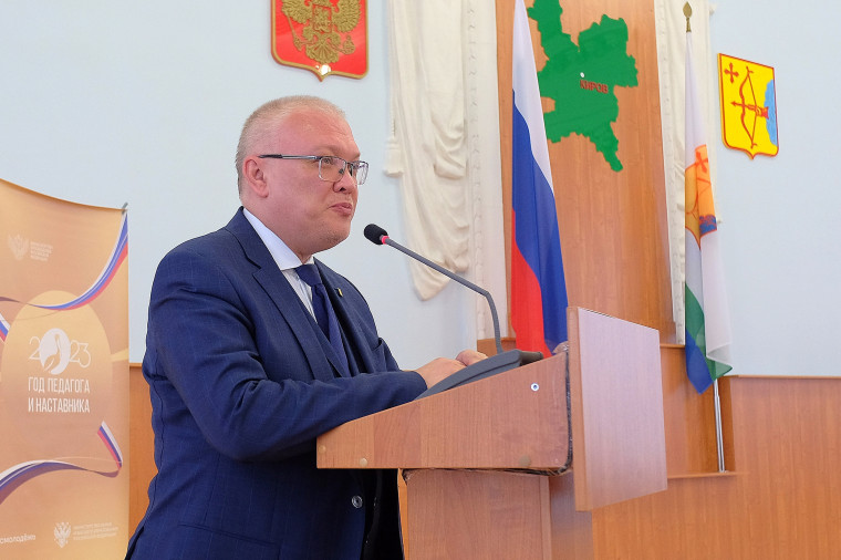 В вузы Кировской области поступило в 4 раза больше стобалльников.